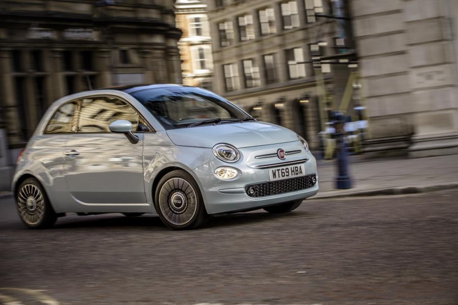 Fiat 500 Hybrid Launch Edition (312) 2020 года  (UK) (фото 15 из 40)